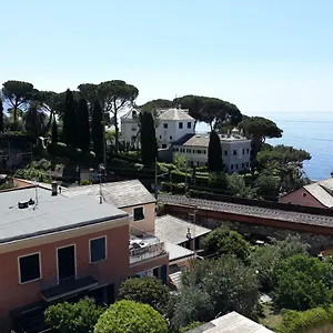 House Orizzonte - Casa Bianca , Genova Italia