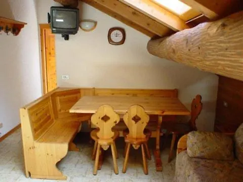 Bike&Ski Saroch Apartments Livigno 0*,