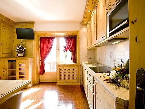 Bike&Ski Saroch Apartments Livigno